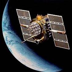 http://upload.wikimedia.org/wikipedia/commons/thumb/3/3e/Navstar-2.jpg/200px-Navstar-2.jpg